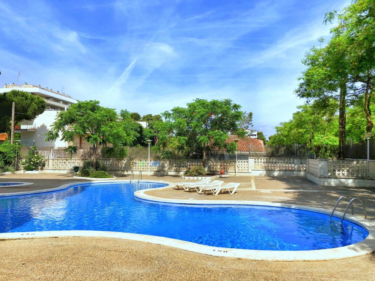 Rentalmar Arquus Park Salou Buitenkant foto