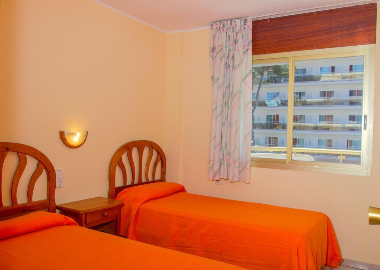 Rentalmar Arquus Park Salou Buitenkant foto
